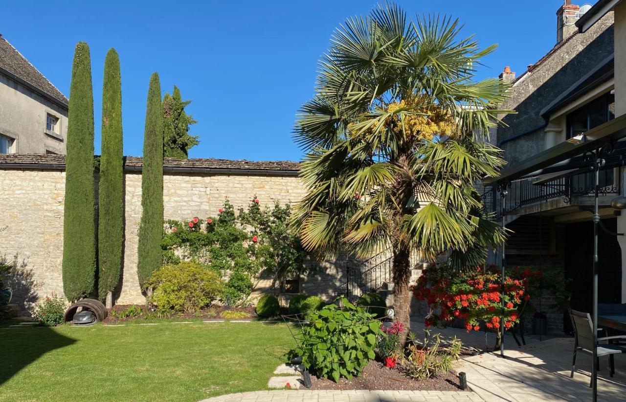 "Le Jardin" Chambre De Charme, Piscine A 莫索特 外观 照片